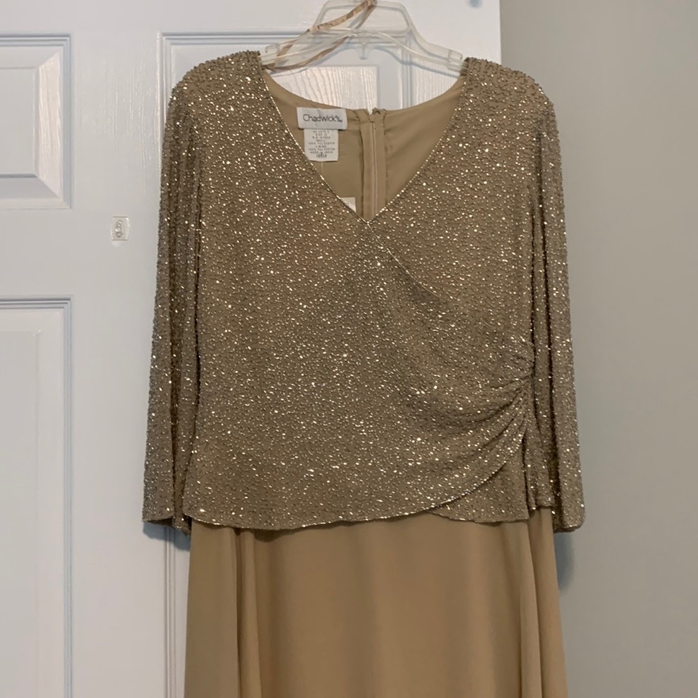 Beautiful gown- Mother of the Bride.